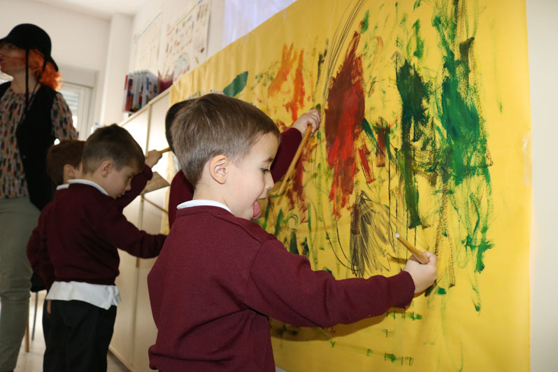 Van Gogh y su hermano Teo visitan a los alumnos de Infantil 9