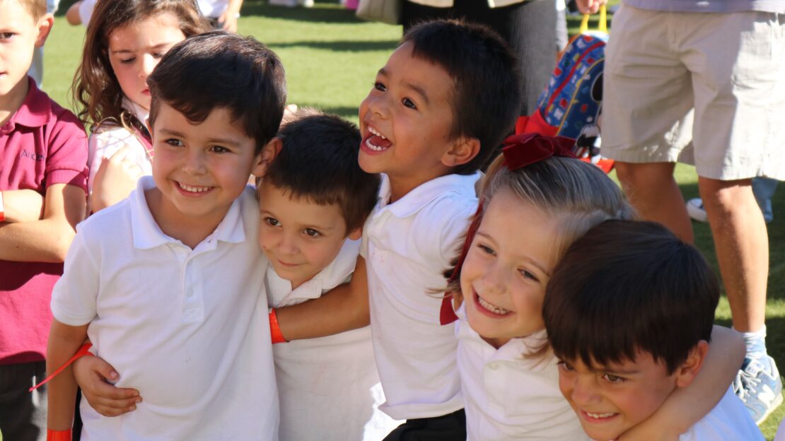 fiesta bienvenida 25-26
