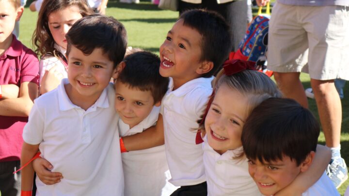 fiesta bienvenida 25-26